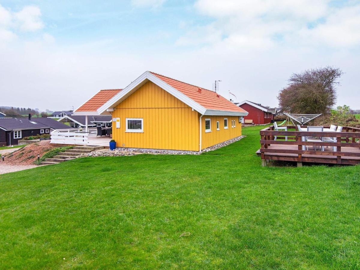 8 Person Holiday Home In Nordborg Kommune Zimmer foto